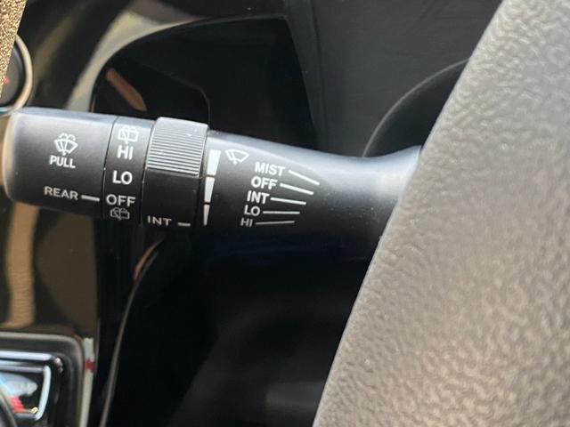 アクア Ｓ　ワンオーナー　禁煙車　純正ナビ　地デジＴＶ　バックカメラ　ＬＥＤヘッド　クリソナ　ＬＥＤフォグ　プリクラッシュ　パーキングサポート　オートハイビーム　スペアタイヤ　スマートキー　プッシュスタート（26枚目）