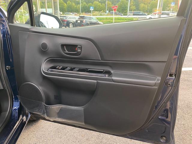 アクア Ｓ　ワンオーナー　禁煙車　純正ナビ　地デジＴＶ　バックカメラ　ＬＥＤヘッド　クリソナ　ＬＥＤフォグ　プリクラッシュ　パーキングサポート　オートハイビーム　スペアタイヤ　スマートキー　プッシュスタート（28枚目）