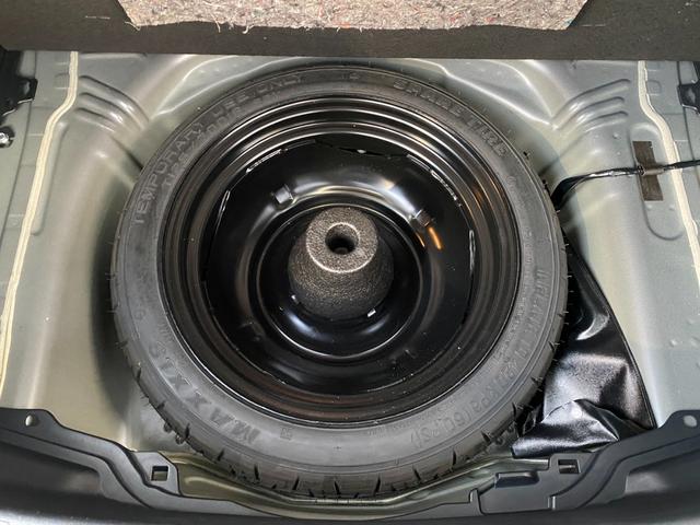 アクア Ｓ　ワンオーナー　禁煙車　純正ナビ　地デジＴＶ　バックカメラ　ＬＥＤヘッド　クリソナ　ＬＥＤフォグ　プリクラッシュ　パーキングサポート　オートハイビーム　スペアタイヤ　スマートキー　プッシュスタート（39枚目）