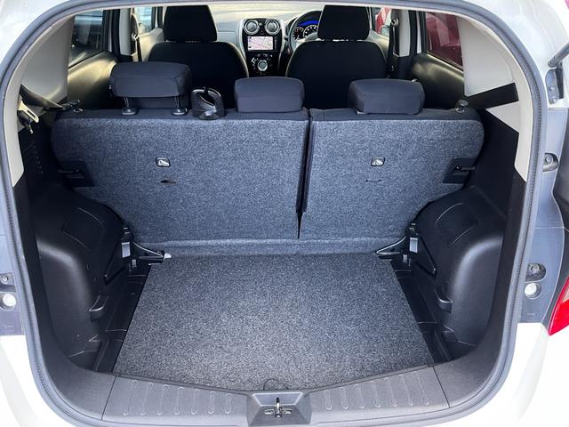 ノート Ｘ　ＤＩＧ－Ｓ　エマージェンシーブレーキ　純正ナビ　フルセグ　エマージェンシーブレーキ　純正ナビ　フルセグＴＶ　バックカメラ　アイドリングストップ　キーフリー　ＥＴＣ　エマージェンシーブレーキ　純正ナビ　フルセグＴＶ　バックカメラ　アイドリングＳ　キーフリー（32枚目）