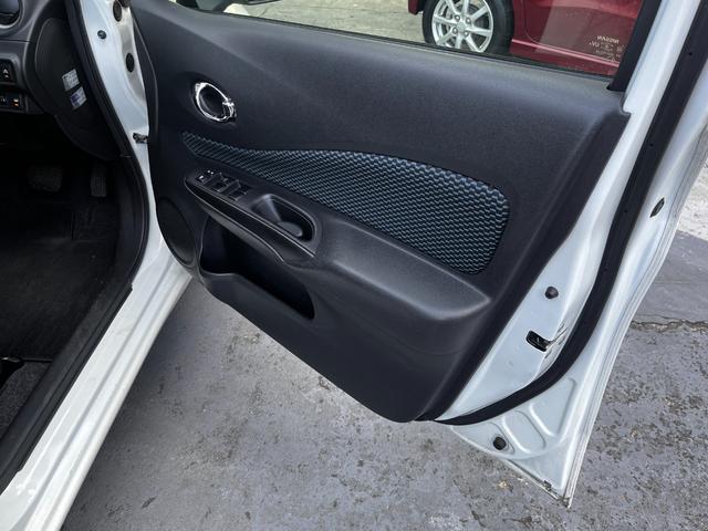 ノート Ｘ　ＤＩＧ－Ｓ　エマージェンシーブレーキ　純正ナビ　フルセグ　エマージェンシーブレーキ　純正ナビ　フルセグＴＶ　バックカメラ　アイドリングストップ　キーフリー　ＥＴＣ　エマージェンシーブレーキ　純正ナビ　フルセグＴＶ　バックカメラ　アイドリングＳ　キーフリー（76枚目）