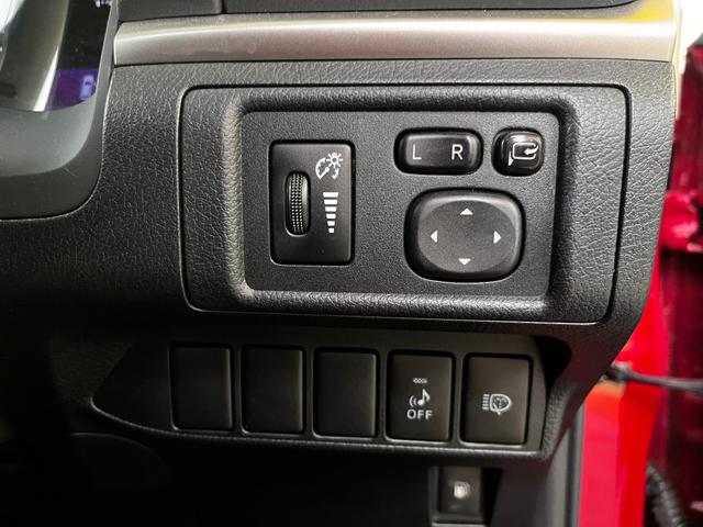 ＣＴ ＣＴ２００ｈ　バージョンＣ純正ナビフルセグＴＶバックカメラ　純正ナビ　フルセグＴＶ　バックカメラ　ビルトインＥＴＣ　クルーズコントロール　パドルシフト　シートヒーター　キーフリー　ＬＥＤライト　ウィンカードアミラー　純正ナビ　フルセグＴＶ　バックカメラ（46枚目）