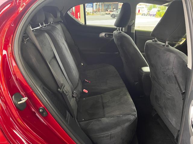 ＣＴ ＣＴ２００ｈ　バージョンＣ純正ナビフルセグＴＶバックカメラ　純正ナビ　フルセグＴＶ　バックカメラ　ビルトインＥＴＣ　クルーズコントロール　パドルシフト　シートヒーター　キーフリー　ＬＥＤライト　ウィンカードアミラー　純正ナビ　フルセグＴＶ　バックカメラ（48枚目）