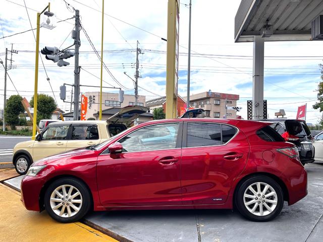 ＣＴ ＣＴ２００ｈ　バージョンＣ純正ナビフルセグＴＶバックカメラ　純正ナビ　フルセグＴＶ　バックカメラ　ビルトインＥＴＣ　クルーズコントロール　パドルシフト　シートヒーター　キーフリー　ＬＥＤライト　ウィンカードアミラー　純正ナビ　フルセグＴＶ　バックカメラ（71枚目）