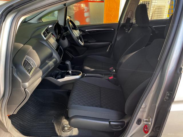 フィット 13G・Fパッケージ 純正ナビ ワンセグTV アイドリングS 純正ナビ ワンセグTV アイドリングストップ キーフリー ETC ヘッドライトレベライザー ウインカードアミラー 純正ナビ ワンセグTV アイドリングストップ キーフリー ETC ヘッドライトレベライ(65枚目)