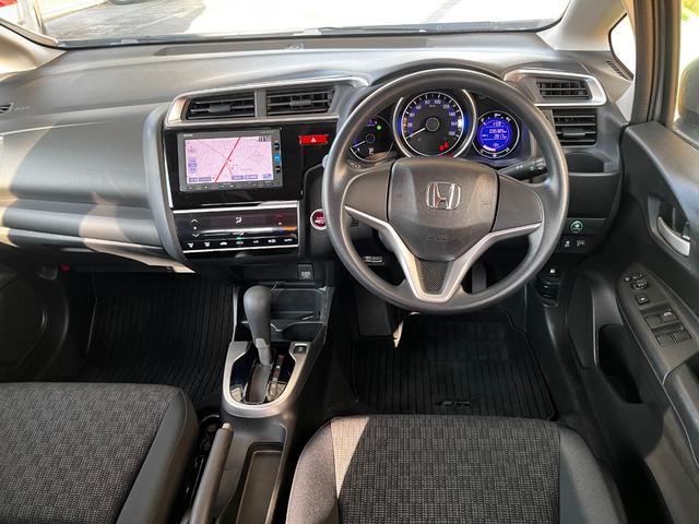 フィット 13G・Fパッケージ 純正ナビ ワンセグTV アイドリングS 純正ナビ ワンセグTV アイドリングストップ キーフリー ETC ヘッドライトレベライザー ウインカードアミラー 純正ナビ ワンセグTV アイドリングストップ キーフリー ETC ヘッドライトレベライ(67枚目)