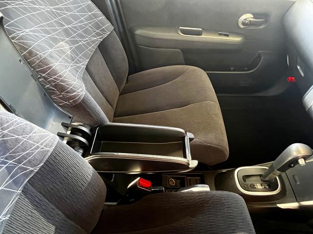 ティーダラティオ 15M 純正ナビ フルセグTV キーフリー ETC 純正ナビ フルセグTV キーフリー ETC ユーザー買取車 純正ナビ フルセグTV キーフリー ETC ユーザー買取車 純正ナビ フルセグTV キーフリー ETC ユーザー買取車 純正ナビ フルセグT(26枚目)