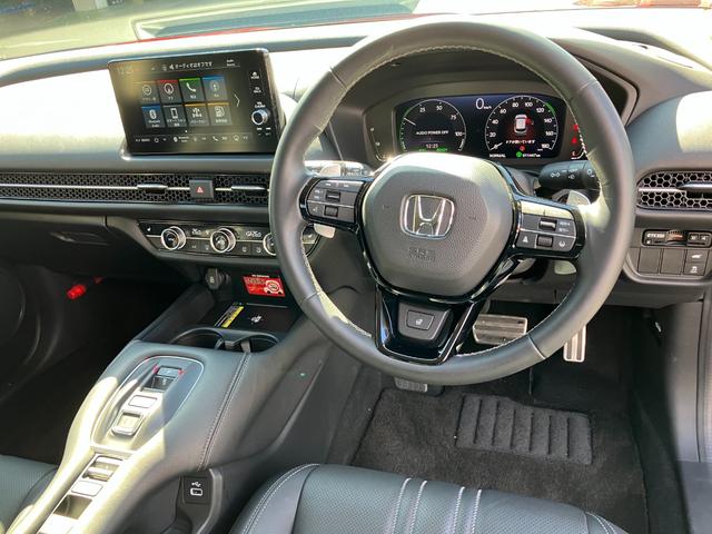 ZR-V e:HEV Z Hondaコネクトディスプレイナビ・マルチビューカメラシステム・ETC2.0・本革シート・BOSEプレミアムサウンドシステム(13枚目)