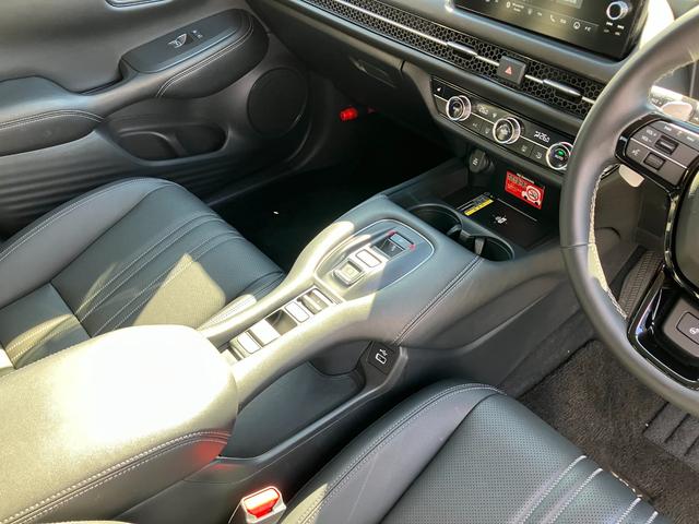 ZR-V e:HEV Z Hondaコネクトディスプレイナビ・マルチビューカメラシステム・ETC2.0・本革シート・BOSEプレミアムサウンドシステム(16枚目)