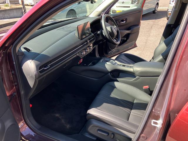 ZR-V e:HEV Z Hondaコネクトディスプレイナビ・マルチビューカメラシステム・ETC2.0・本革シート・BOSEプレミアムサウンドシステム(23枚目)