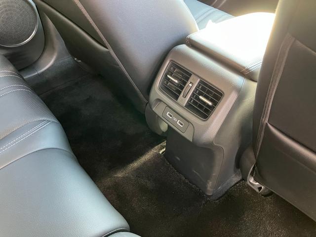 ZR-V e:HEV Z Hondaコネクトディスプレイナビ・マルチビューカメラシステム・ETC2.0・本革シート・BOSEプレミアムサウンドシステム(33枚目)