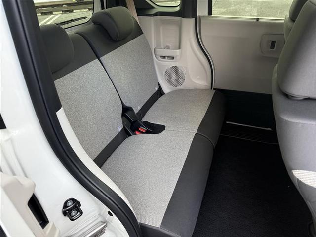 Ｎ－ＢＯＸ ベースグレード　元当社試乗車　レーダーブレーキ　パワステ　サイドエアバッグ　横滑り防止　スマートキー＆プッシュスタート　パワーウィンドウ　ＬＥＤヘッド　リアカメラ　禁煙　両側スライド片側電動ドア　キーフリーシステム（8枚目）