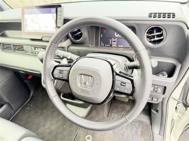 N-BOXカスタム ターボ 元当社試乗車 1オナ 衝突被害軽減 フロントカメラ サイドカメラ 禁煙 ベンチシート キーフリー Pセンサー ESC パワステ DVD再生 両席エアバック サイドエアバッグ ターボ車 スマキー Bカメ(2枚目)