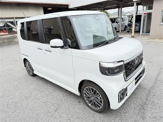 N-BOXカスタム ターボ 元当社試乗車 1オナ 衝突被害軽減 フロントカメラ サイドカメラ 禁煙 ベンチシート キーフリー Pセンサー ESC パワステ DVD再生 両席エアバック サイドエアバッグ ターボ車 スマキー Bカメ(18枚目)