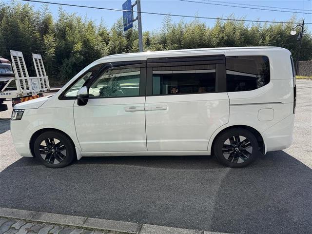 ステップワゴン ｅ：ＨＥＶエアー　前後誤発進抑制　パワーステアリング　両側Ｐスライドドア　助手席エアバッグ　１オ－ナ－　サイドカーテンエアバック　パーキングセンサー　ＬＥＤヘッドランプ　クルコン　禁煙　エアコン（15枚目）