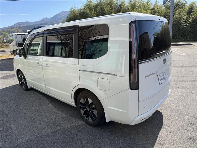 ステップワゴン ｅ：ＨＥＶエアー　前後誤発進抑制　パワーステアリング　両側Ｐスライドドア　助手席エアバッグ　１オ－ナ－　サイドカーテンエアバック　パーキングセンサー　ＬＥＤヘッドランプ　クルコン　禁煙　エアコン（19枚目）