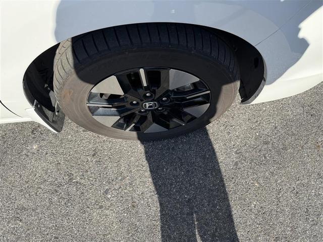 ステップワゴン ｅ：ＨＥＶエアー　前後誤発進抑制　パワーステアリング　両側Ｐスライドドア　助手席エアバッグ　１オ－ナ－　サイドカーテンエアバック　パーキングセンサー　ＬＥＤヘッドランプ　クルコン　禁煙　エアコン（23枚目）