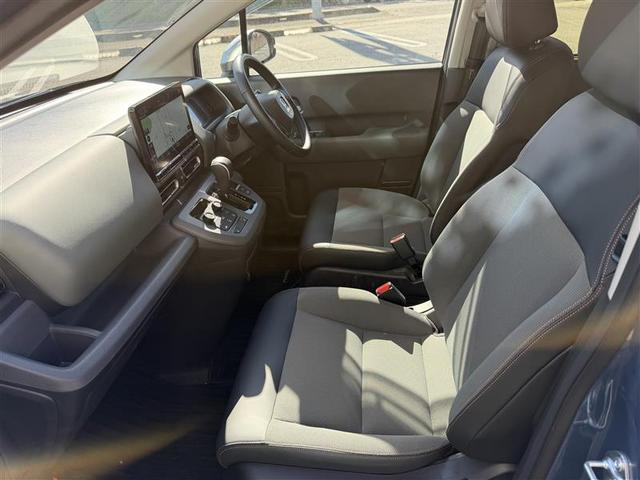 フリード e:HEVクロスター ワンオーナー ETC装備 Sヒーター 衝突軽減ブレーキシステム 禁煙車 オートエアコン バックモニター LEDライト パーキングセンサー スマートキー クルーズコントロール(6枚目)