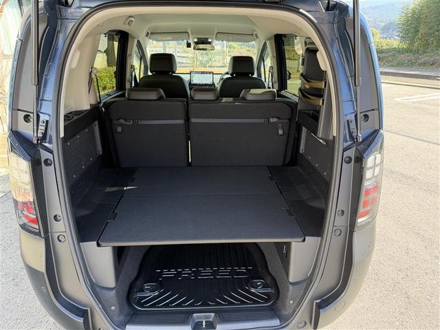 フリード e:HEVクロスター ワンオーナー ETC装備 Sヒーター 衝突軽減ブレーキシステム 禁煙車 オートエアコン バックモニター LEDライト パーキングセンサー スマートキー クルーズコントロール(11枚目)