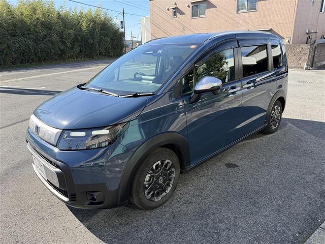 フリード e:HEVクロスター ワンオーナー ETC装備 Sヒーター 衝突軽減ブレーキシステム 禁煙車 オートエアコン バックモニター LEDライト パーキングセンサー スマートキー クルーズコントロール(17枚目)