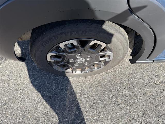 フリード e:HEVクロスター ワンオーナー ETC装備 Sヒーター 衝突軽減ブレーキシステム 禁煙車 オートエアコン バックモニター LEDライト パーキングセンサー スマートキー クルーズコントロール(23枚目)