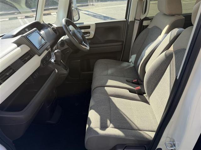 Ｎ－ＢＯＸ Ｌ　衝突回避支援ブレーキ　ＰＷ　パワステ　Ｓヒーター　禁煙　１オ－ナ－　スマ－トキ－　Ｂカメ　ナビ＆ＴＶ　サイドエアバック　横滑り防止　ＥＴＣ車載器　整備記録簿　ＬＥＤライト　エアコン付き　ＤＶＤ（6枚目）