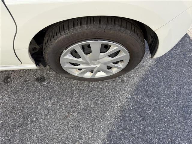 Ｎ－ＢＯＸ Ｌ　衝突回避支援ブレーキ　ＰＷ　パワステ　Ｓヒーター　禁煙　１オ－ナ－　スマ－トキ－　Ｂカメ　ナビ＆ＴＶ　サイドエアバック　横滑り防止　ＥＴＣ車載器　整備記録簿　ＬＥＤライト　エアコン付き　ＤＶＤ（20枚目）