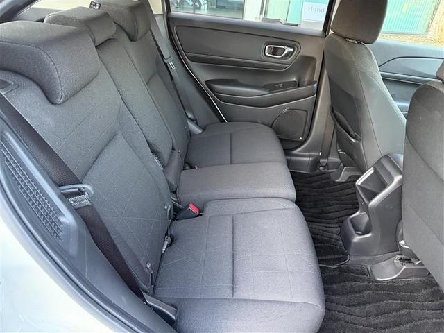 ご納車時には納車点検実施いたします。指定交換部品（エンジンオイル、オイルエレメント、ワイパーゴム等）新品交換致します。その他必要交換部品は点検時交換致します。