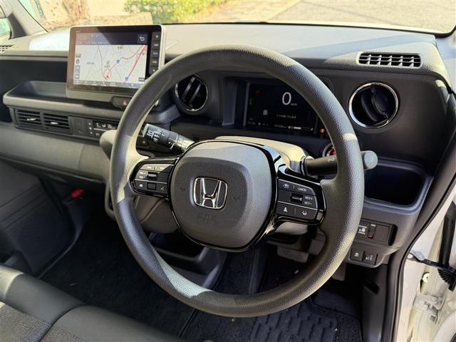 Ｎ－ＢＯＸカスタム ベースグレード　元当社試乗車　ＣＭＢＳ　禁煙　１オーナー　ベンチシート　オートエアコン　スマートキ　ＬＥＤ　クルコン　バックカメラ　パワーステアリング　エアバッグ　ＥＳＣ　パワーウインドウ　フリーキー　ＡＢＳ（2枚目）