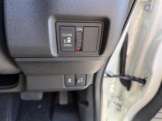 Ｎ－ＢＯＸカスタム ベースグレード　元当社試乗車　ＣＭＢＳ　禁煙　１オーナー　ベンチシート　オートエアコン　スマートキ　ＬＥＤ　クルコン　バックカメラ　パワーステアリング　エアバッグ　ＥＳＣ　パワーウインドウ　フリーキー　ＡＢＳ（10枚目）