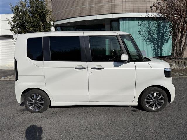 Ｎ－ＢＯＸカスタム ベースグレード　元当社試乗車　ＣＭＢＳ　禁煙　１オーナー　ベンチシート　オートエアコン　スマートキ　ＬＥＤ　クルコン　バックカメラ　パワーステアリング　エアバッグ　ＥＳＣ　パワーウインドウ　フリーキー　ＡＢＳ（14枚目）