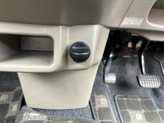 ステラ Ｌ　走行無制限１年保証付き／キーレス／ＣＤ／ＡＵＸ／電格電調ミラー／純正フロアマット／スペアキー／ユーザー買取車（40枚目）