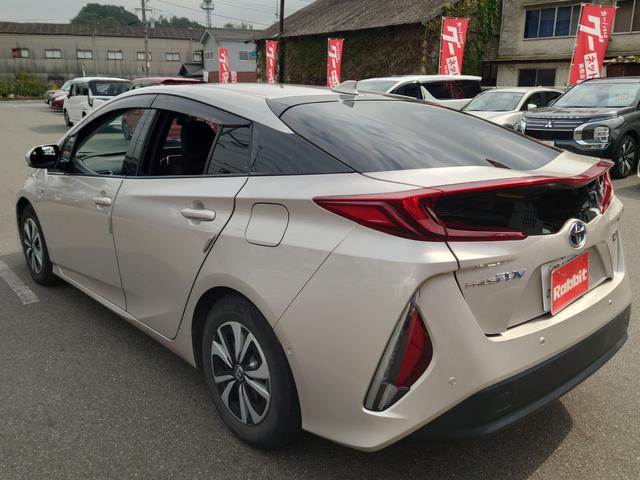 プリウスPHV A 充電ケーブルあり/11.6インチナビ/バックカメラ/ブレーキサポート/レーンキーピング/レーダークルーズコントロール/JBL/置くだけ充電/ステアリングヒーター/ブラインドスポットモニター(9枚目)