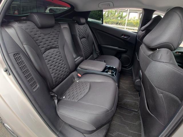 プリウスPHV A 充電ケーブルあり/11.6インチナビ/バックカメラ/ブレーキサポート/レーンキーピング/レーダークルーズコントロール/JBL/置くだけ充電/ステアリングヒーター/ブラインドスポットモニター(29枚目)