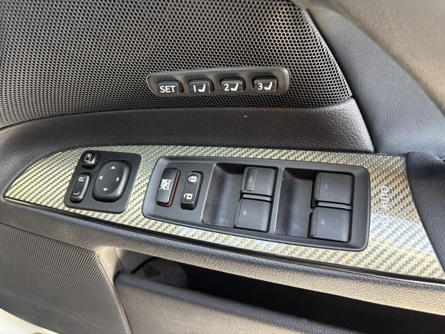 LEXUS IS F BASE GRADE