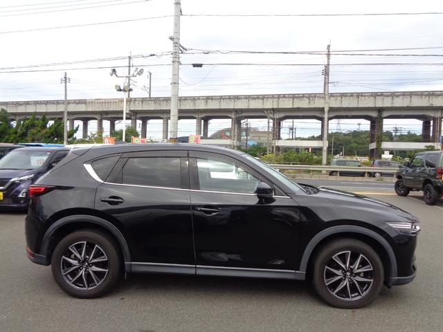 CX-5 XD Lパッケージ 360°ビューモニター/レーダークルーズコントロール/ヘッドアップディスプレイ/パワーバックドア/ブレーキサポート/レーンキーピング/黒レザーシート/前・助・後席シートヒーター/TVキット/ドラレコ(6枚目)