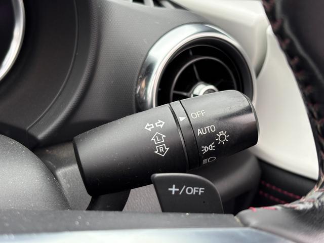 ロードスター Sスペシャルパッケージ マツダコネクトナビ/フルセグTV/Bluetooth/LEDヘッドライト/CD・DVD再生/オートライト/USB・AUX/ドライブレコーダー/ETC/レザーハンドル/パドルシフト/スマートキー(40枚目)