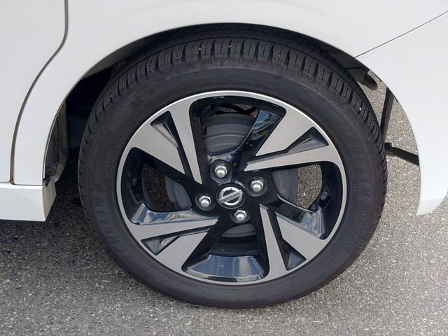 ルークス ハイウェイスター　Ｇターボプロパイロットエディション　９インチナビ／全方位モニター／プロパイロット／両側パワースライドドア／ＬＥＤヘッドライト／ＣＤ・ＤＶＤ再生／ブレーキサポート／レーンキーピング／レーダークルーズコントロール／クリアランスソナー（18枚目）