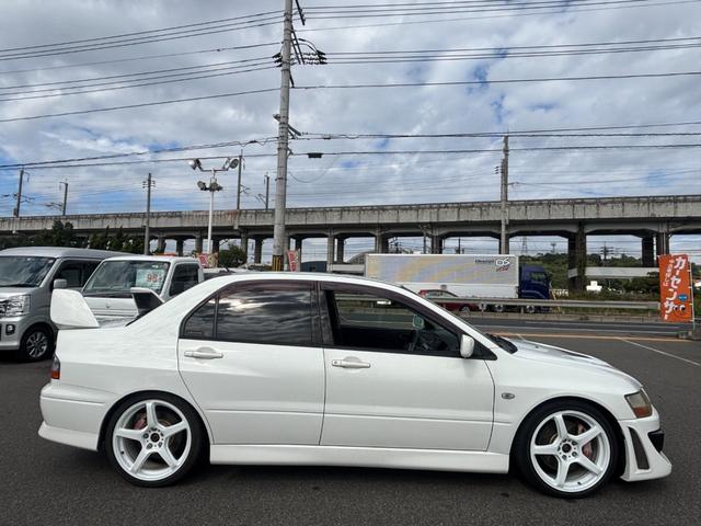 ランサー GSRエボリューションVIII WORK18インチAW/クスコ車高調&タワーバー/5ZIGENスポーツマフラー/タイミングベルト交換ステッカー有り/7インチメモリーナビ/フルセグ/バックカメラ/ETC/キーレス/HIDヘッドライト(11枚目)