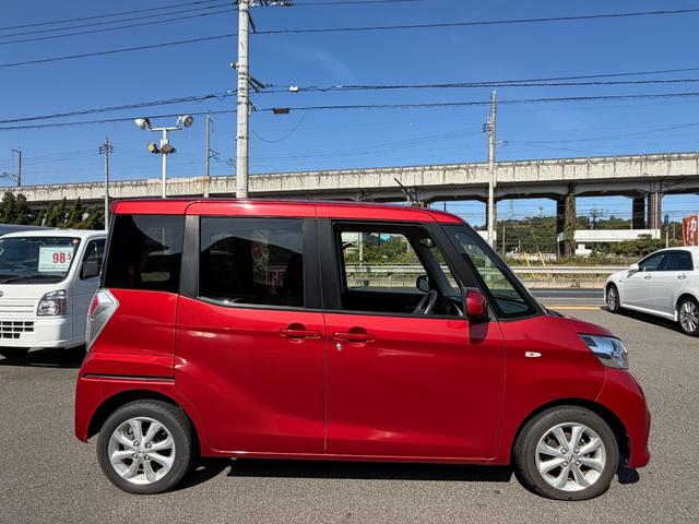 デイズルークス X Vセレクション 純正7インチSDナビ/フルセグTV/全方位カメラ/両側電動スライドドア/コーナーセンサー/純正14インチAW/ブレーキサポート/プッシュスタート(11枚目)