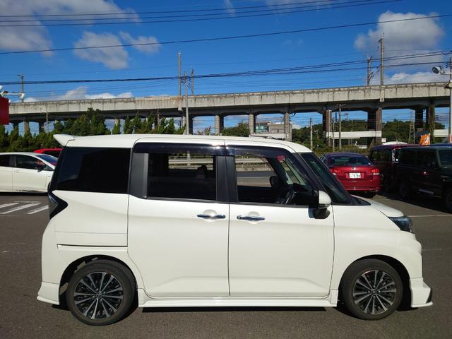 ルーミー カスタムG-T GRエアロ/社外7インチSDナビ/フルセグTV/Bカメラ/前席シートヒーター/ブレーキサポート/レーンキーピング/レダクル/ETC/LEDヘッドライト/ターボ/両側電動スライドドア(10枚目)