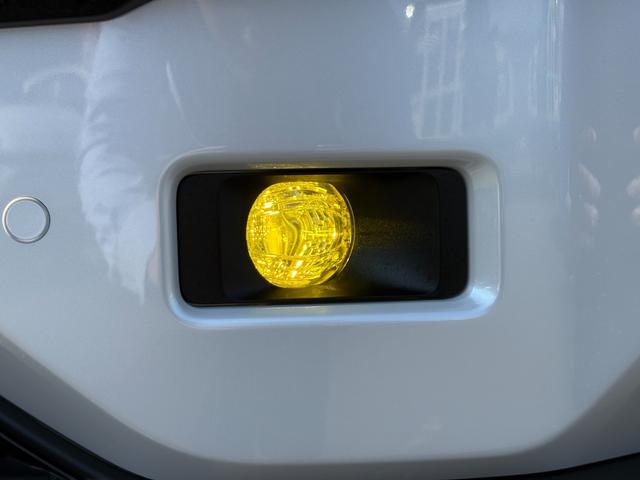 ランドクルーザー２５０ ＶＸ　モデリスタパーツ（フロントバンパーガード／フロントアンダーカバー／リアバンパーガーニッシュ／シグネチャーイルミ／オーバーフェンダー／２０インチＡＷ／インテリアイルミほか）／サンルーフ／黒レザー（19枚目）