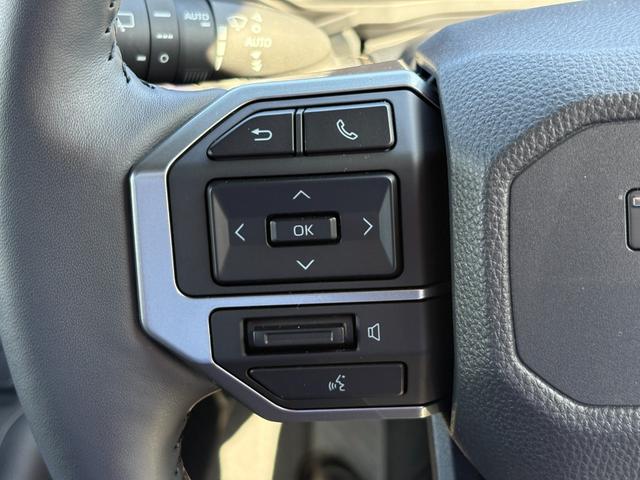 ランドクルーザー２５０ ＶＸ　モデリスタパーツ（フロントバンパーガード／フロントアンダーカバー／リアバンパーガーニッシュ／シグネチャーイルミ／オーバーフェンダー／２０インチＡＷ／インテリアイルミほか）／サンルーフ／黒レザー（56枚目）