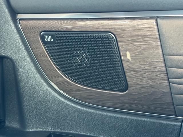 アルファードハイブリッド エグゼクティブラウンジ　モデリスタフルエアロ／ユニバーサルステップ／純正１９インチＡＷ／１４インチディスプレイオーディオＰｌｕｓ／コネクティッドナビ／フルセグＴＶ／全方位カメラ／パンテーラセキュリティ／ＪＢＬサウンド（69枚目）