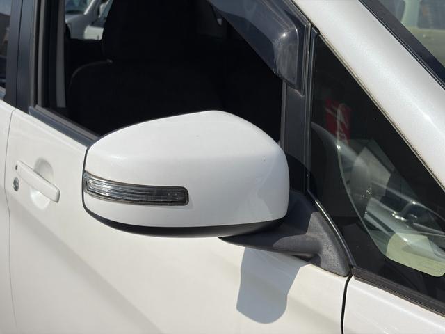 eKカスタム G ワンオーナー/7インチメモリーナビ/フルセグ/バックカメラ/Bluetooth&USB接続/CD&SD&DVD再生/Mサーバー/HIDヘッドライト/運転席シートヒーター/アイドリングストップ(11枚目)