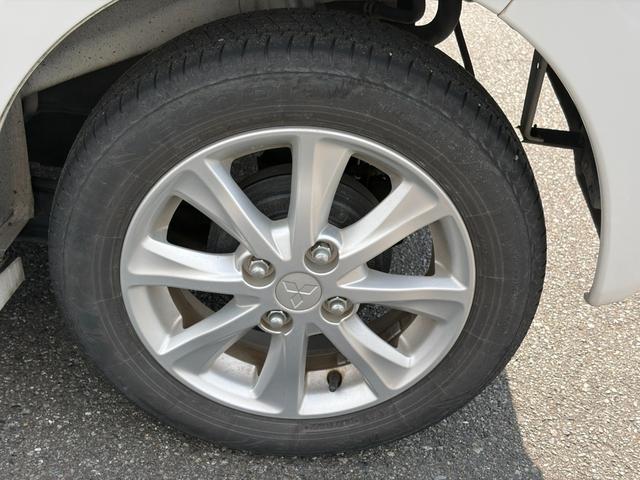 eKカスタム G ワンオーナー/7インチメモリーナビ/フルセグ/バックカメラ/Bluetooth&USB接続/CD&SD&DVD再生/Mサーバー/HIDヘッドライト/運転席シートヒーター/アイドリングストップ(15枚目)