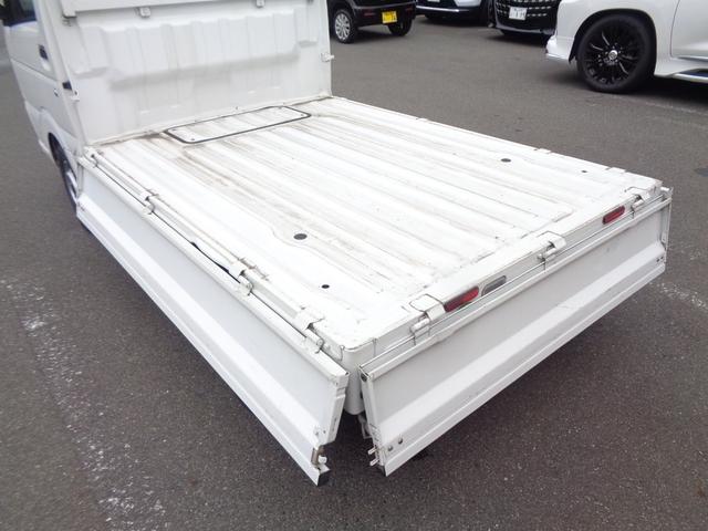 キャリイトラック ＫＣ　５速マニュアル車／Ｗエアバッグ／ＡＢＳ／ラジオ／３方開／ドアバイザー／光軸調整（15枚目）