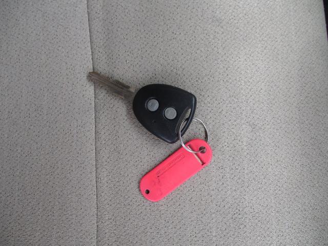 ムーヴ Ｌ　ドライブレコーダー　ＥＴＣ　ナビ　ＴＶ　キーレスエントリー　アイドリングストップ　電動格納ミラー　ベンチシート　ＣＶＴ　盗難防止システム　ＡＢＳ　衝突安全ボディ　エアコン　パワーステアリング（11枚目）