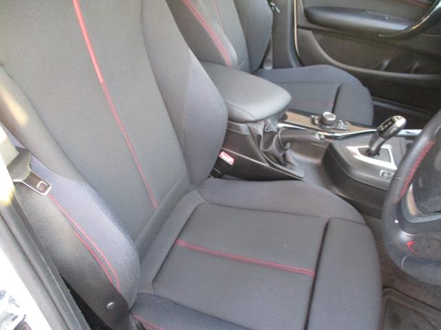 １シリーズ １１６ｉ　スポーツ　ＥＴＣ　アルミホイール　オートライト　ＨＩＤ　スマートキー　アイドリングストップ　ＡＴ　盗難防止システム　ＡＢＳ　ＥＳＣ　ＣＤ　ミュージックプレイヤー接続可　エアコン　パワーステアリング（40枚目）