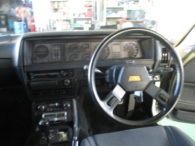 スカイライン 2000GT-E X アルミホイール MT ターボ 記録簿 エアコン パワーウィンドウ(2枚目)